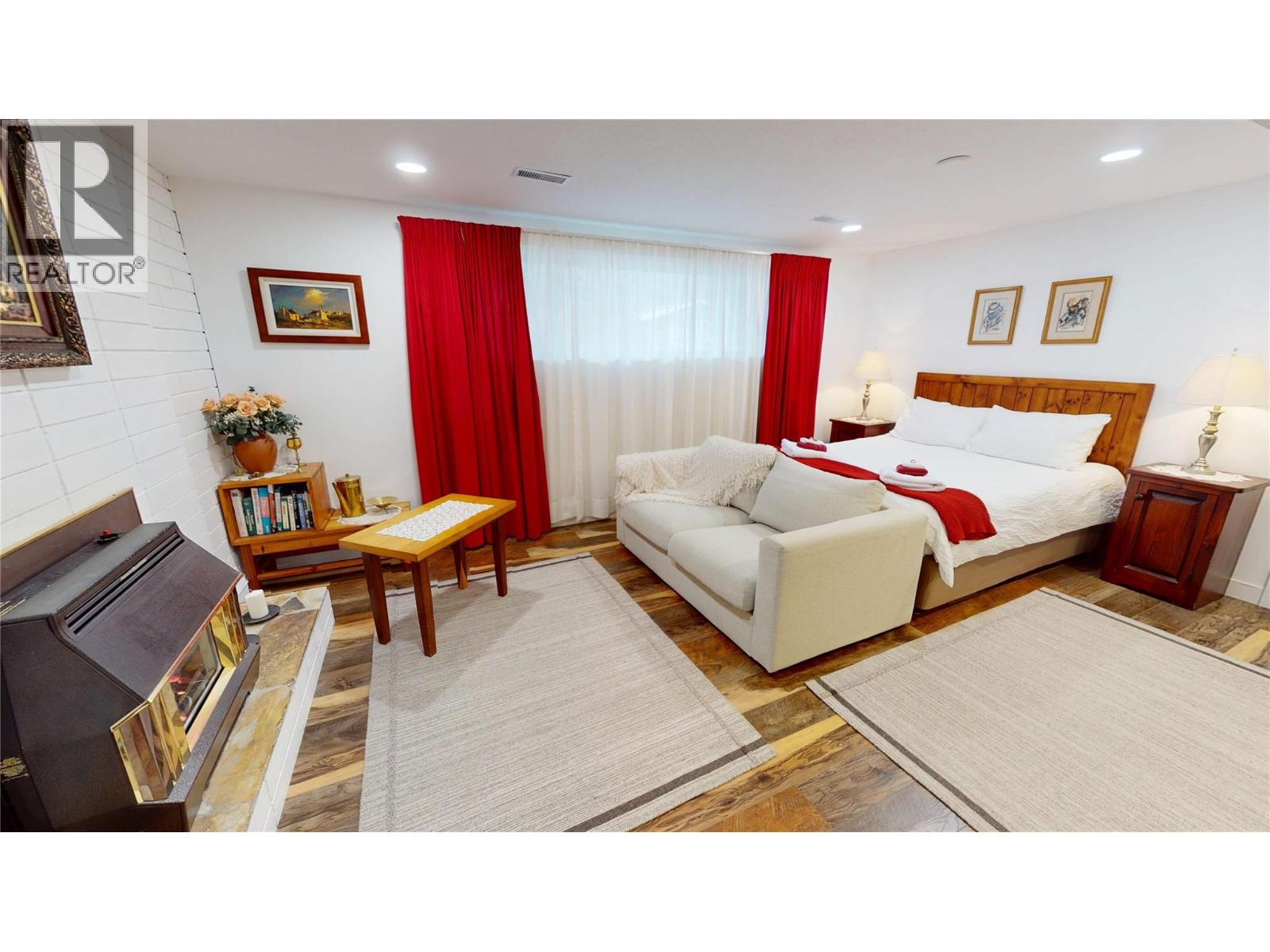 2225 Birch Street, Creston