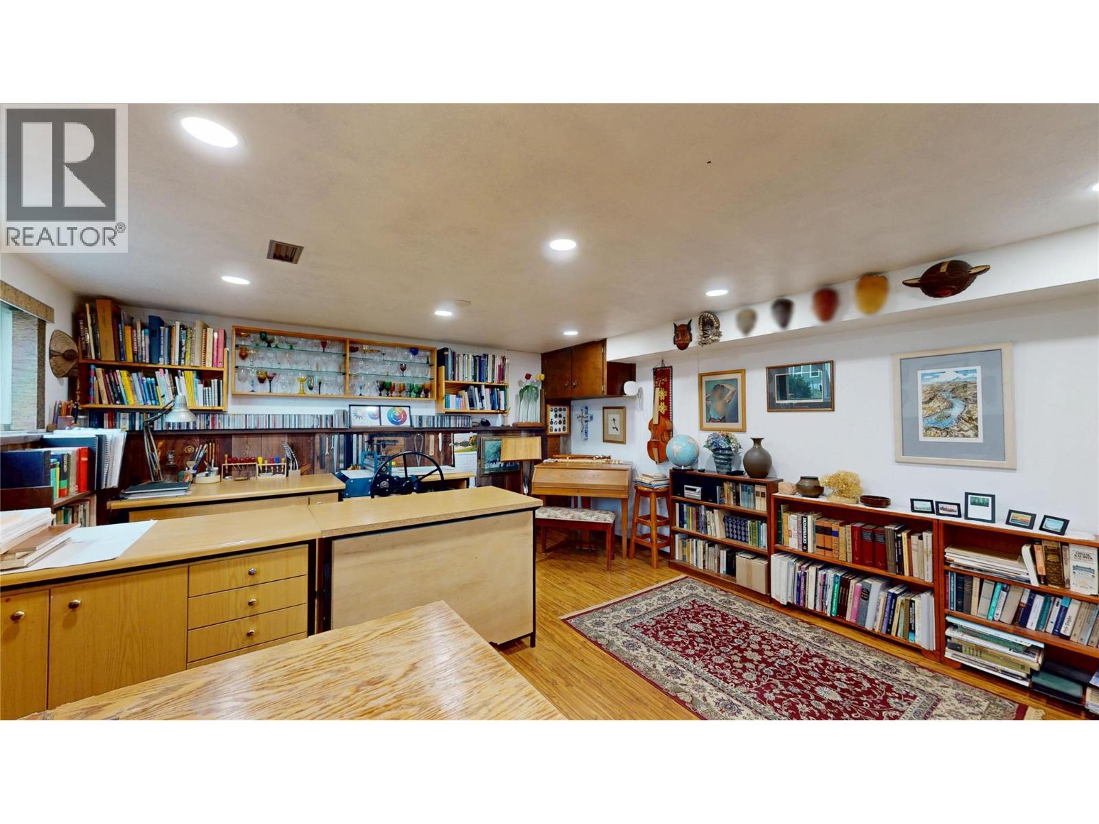 2225 Birch Street, Creston