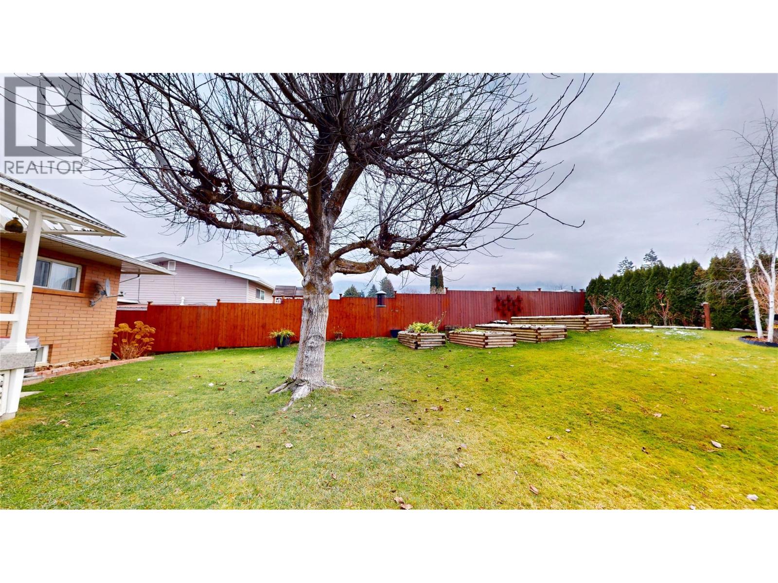 2225 Birch Street, Creston