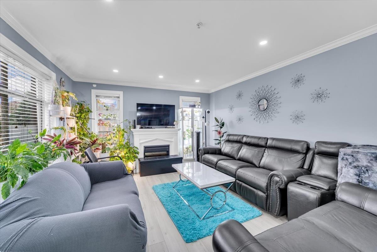 103 45753 STEVENSON ROAD, Sardis East Vedder, Chilliwack