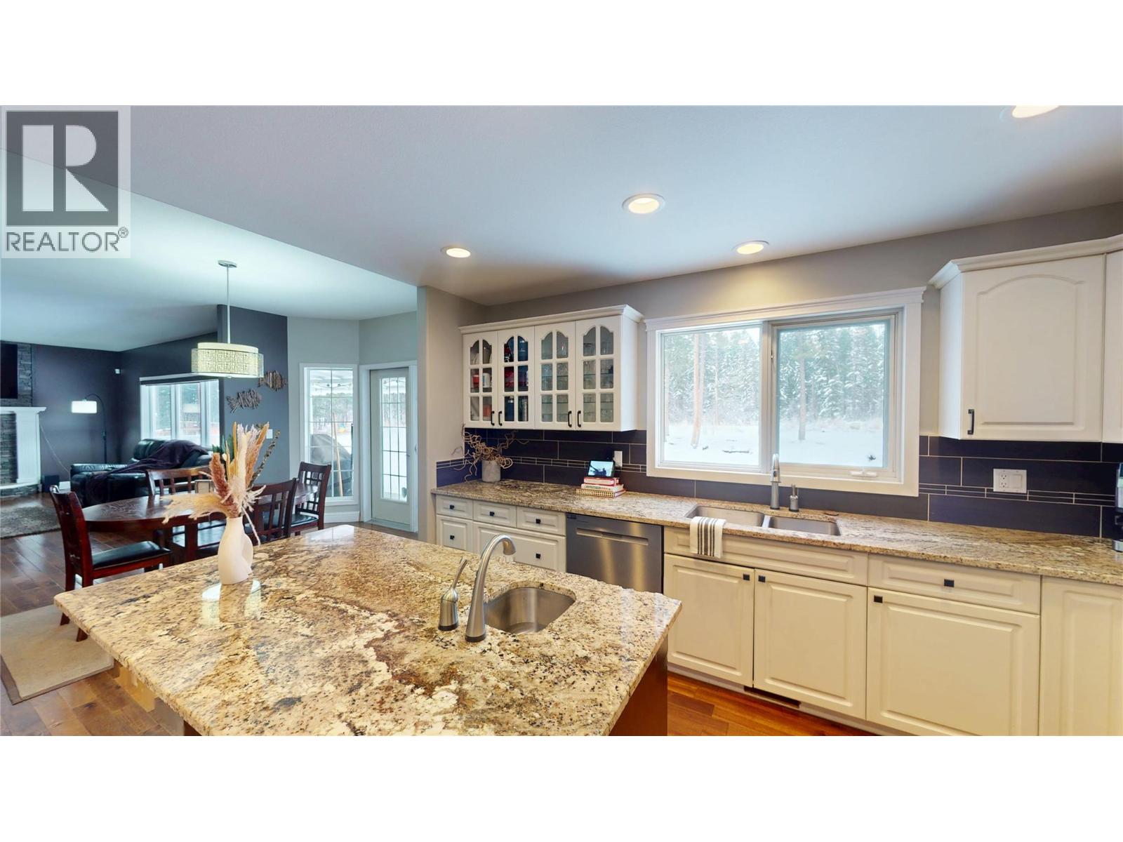 3320 5TH Street S, Cranbrook