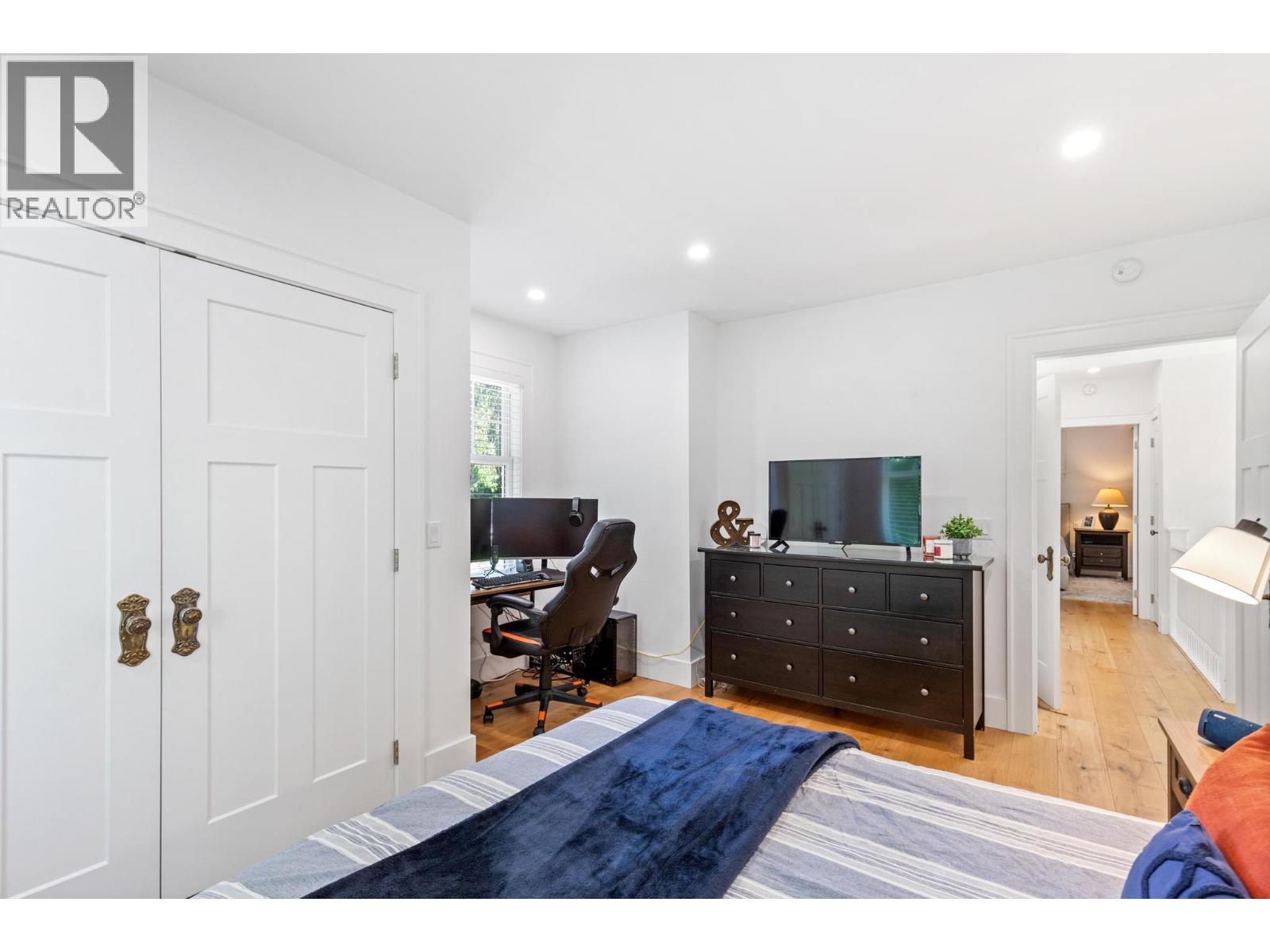  1001 Lawrence Avenue, Kelowna