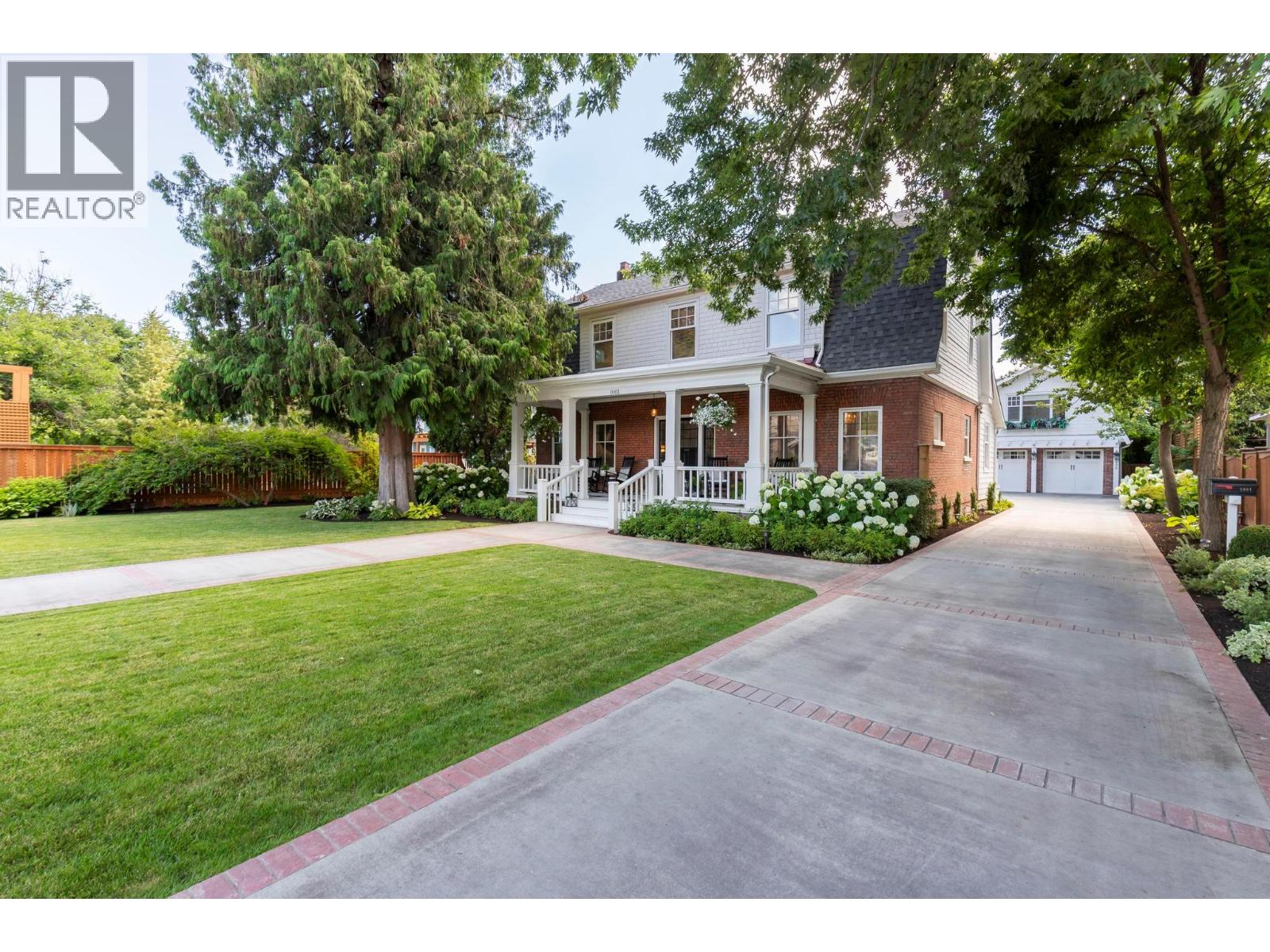  1001 Lawrence Avenue, Kelowna