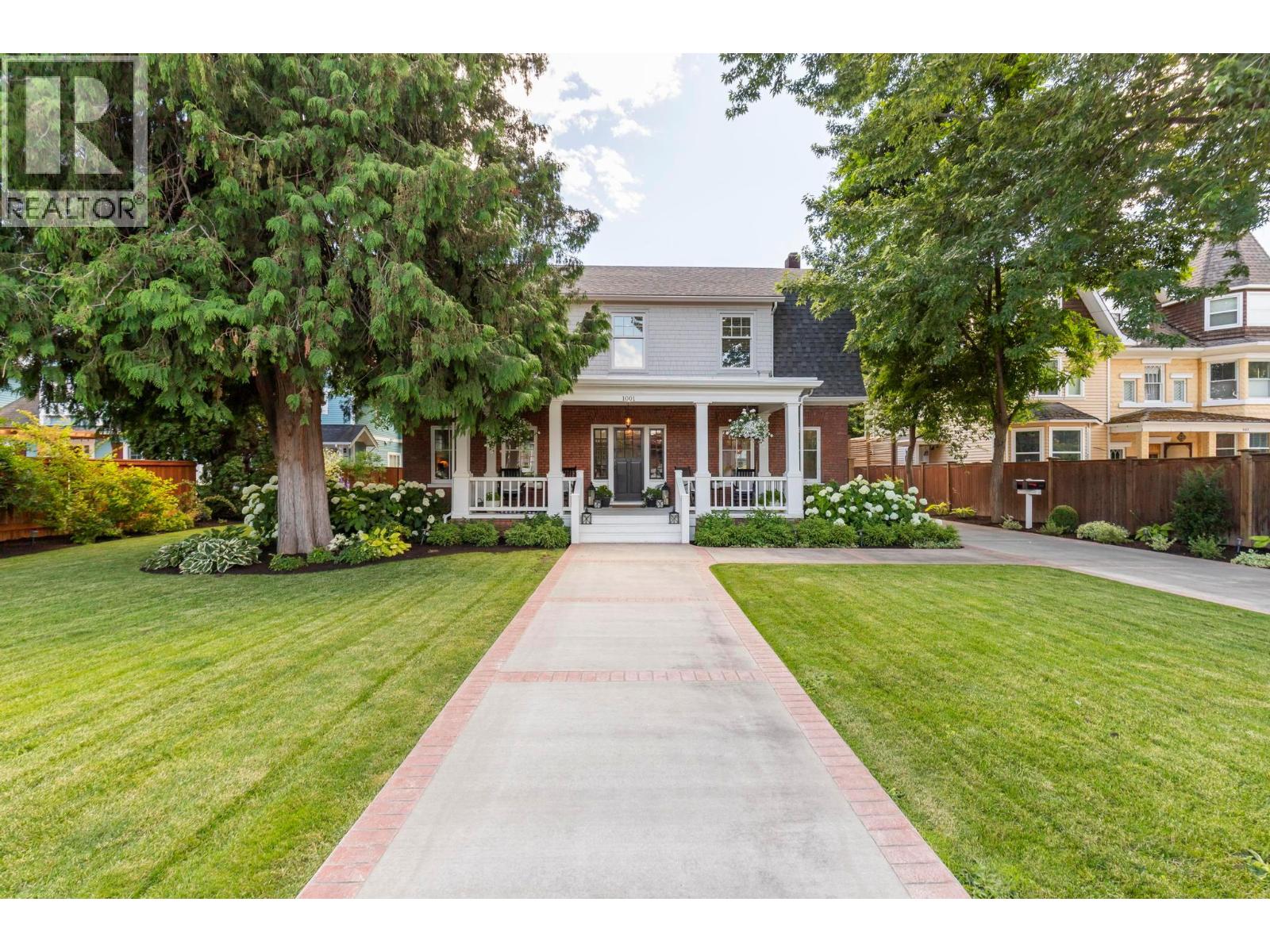  1001 Lawrence Avenue, Kelowna