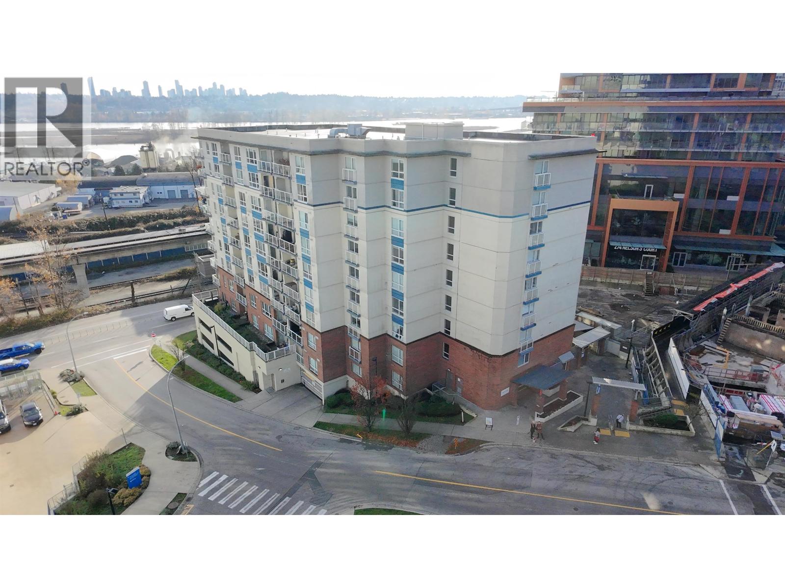 303 200 KEARY STREET, New Westminster