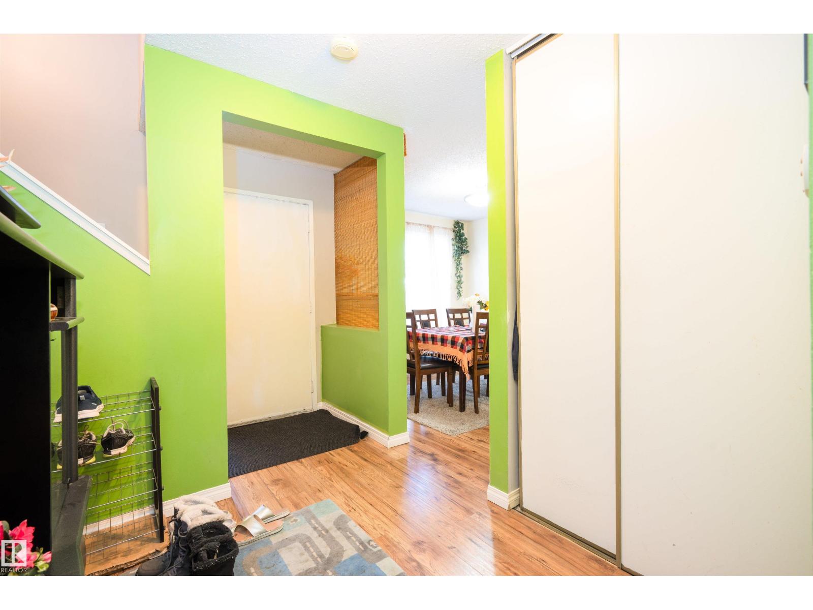 644 SADDLEBACK RD NW, Edmonton