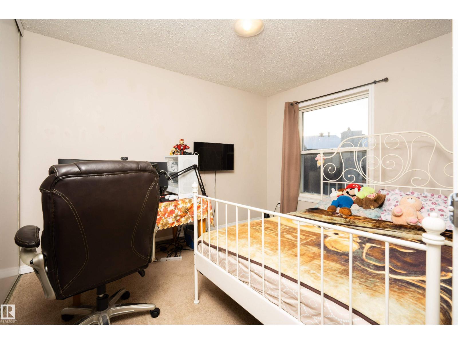 644 SADDLEBACK RD NW, Edmonton