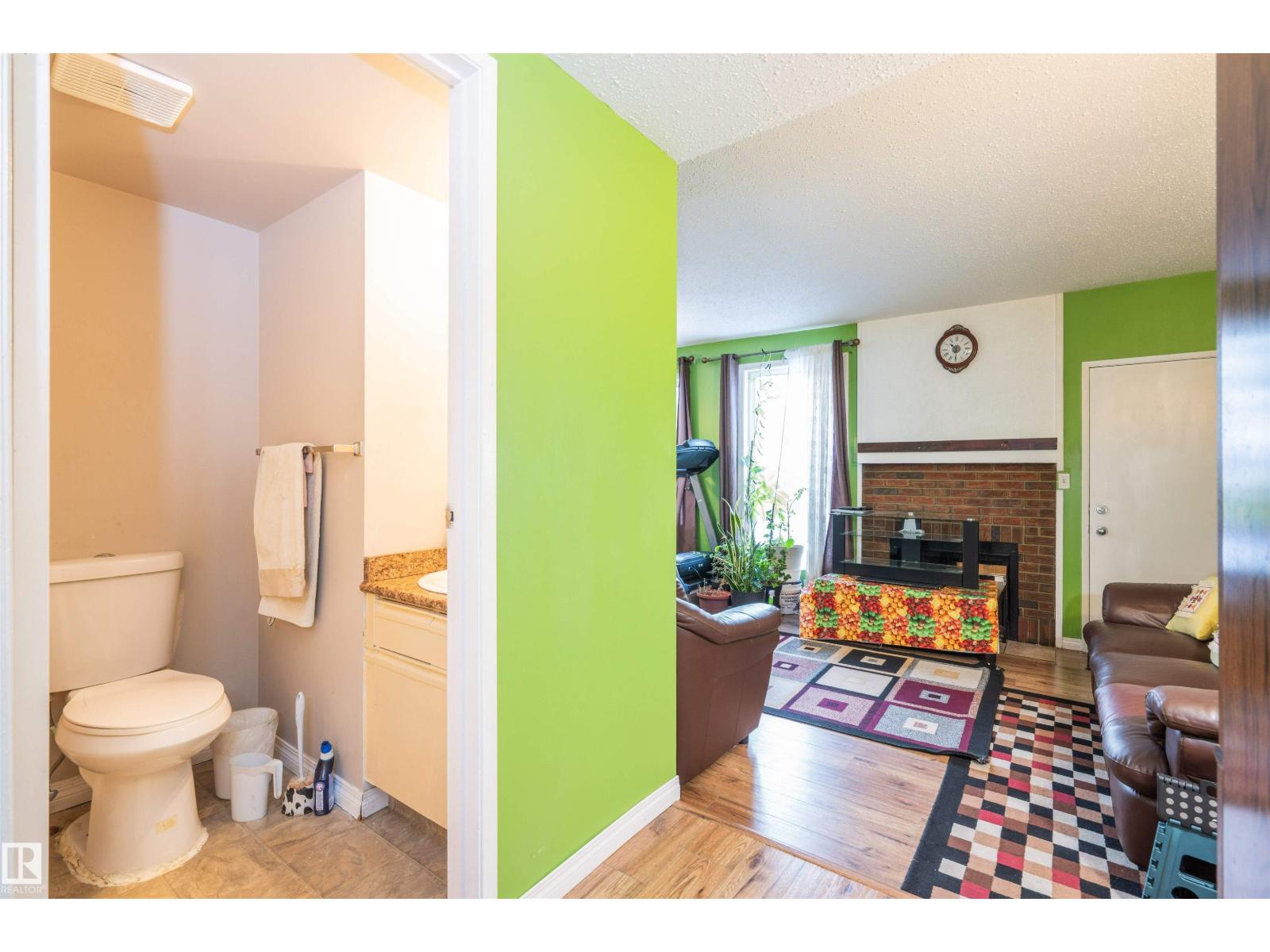 644 SADDLEBACK RD NW, Edmonton