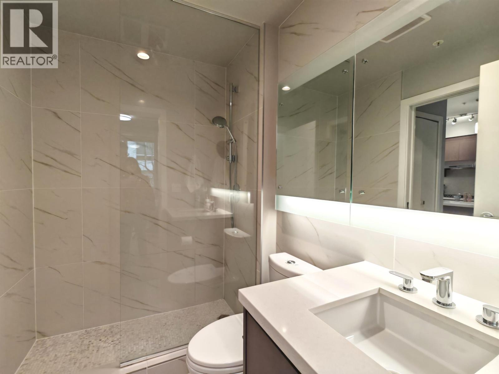 #305-9388 ODLIN Road, Richmond