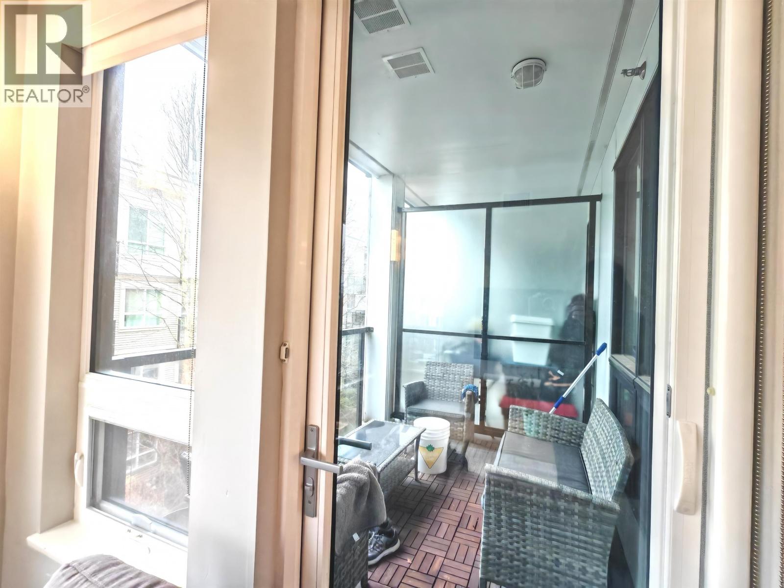 #305-9388 ODLIN Road, Richmond