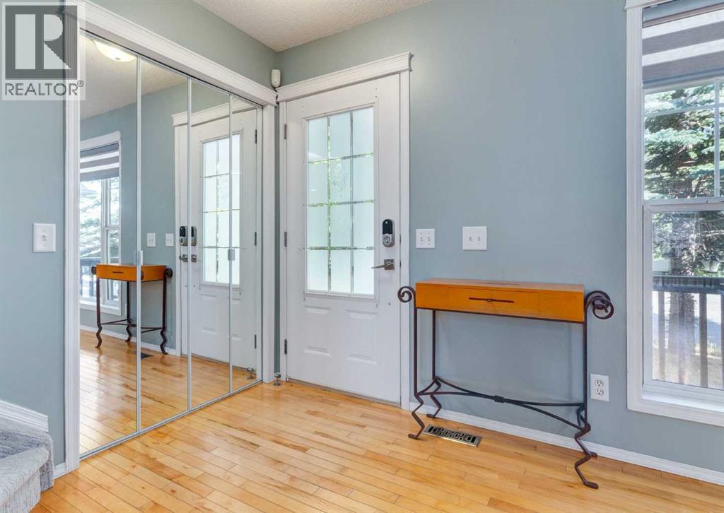 Single Family House for Sale in  Tuscany Springs Way NW Tuscany Calgary 