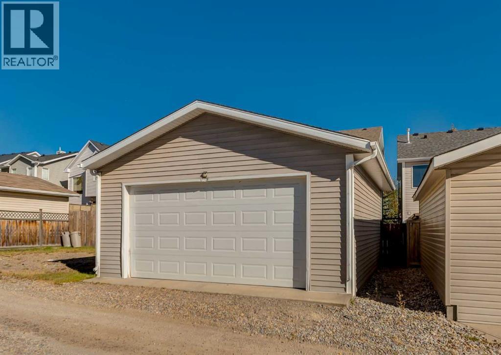 Single Family House for Sale in  Tuscany Springs Way NW Tuscany Calgary 