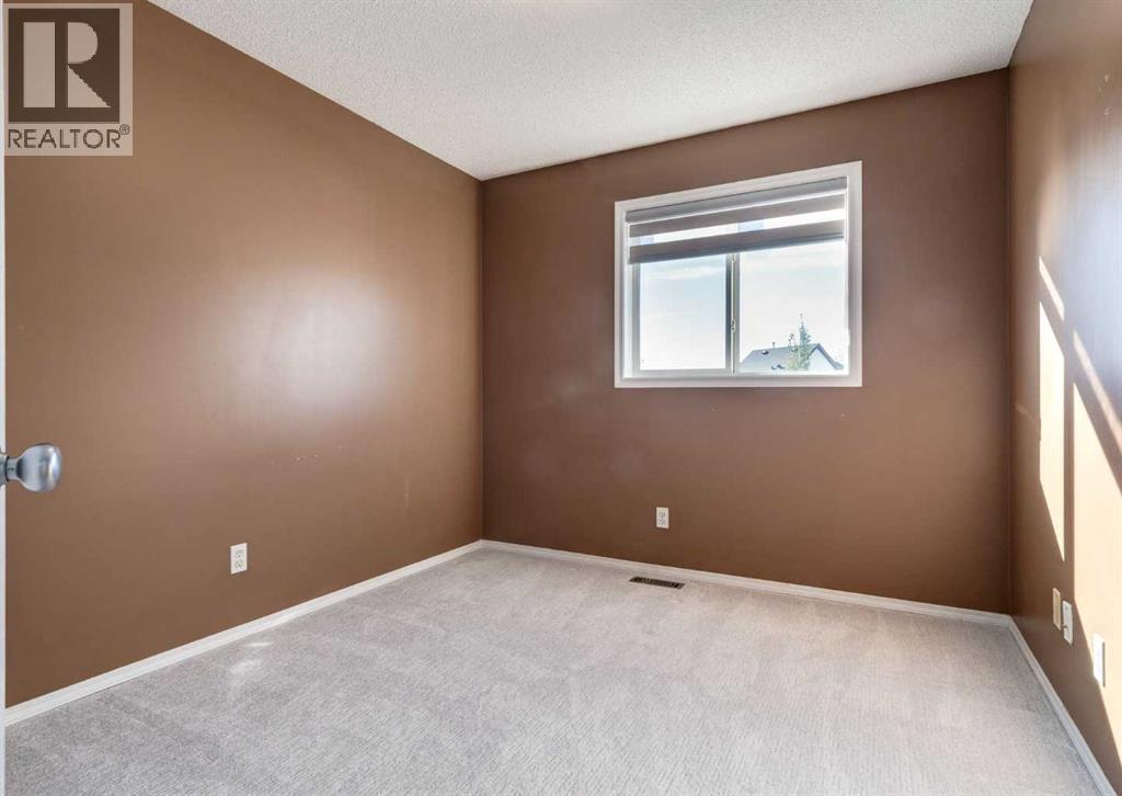 Single Family House for Sale in  Tuscany Springs Way NW Tuscany Calgary 