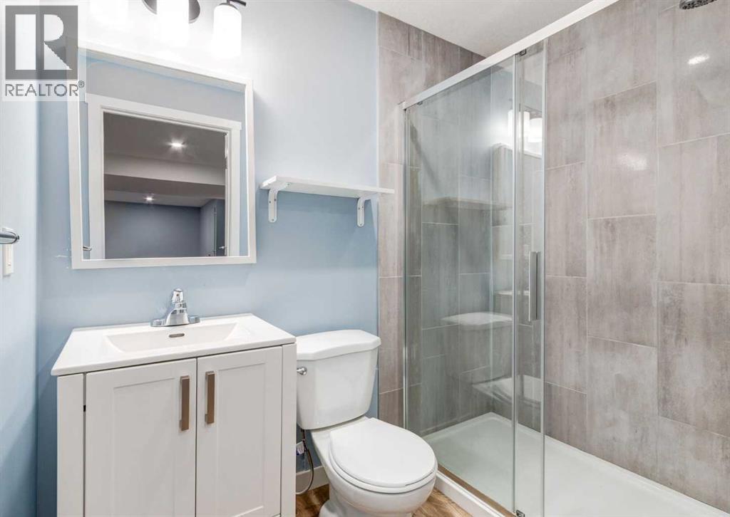 Single Family House for Sale in  Tuscany Springs Way NW Tuscany Calgary 