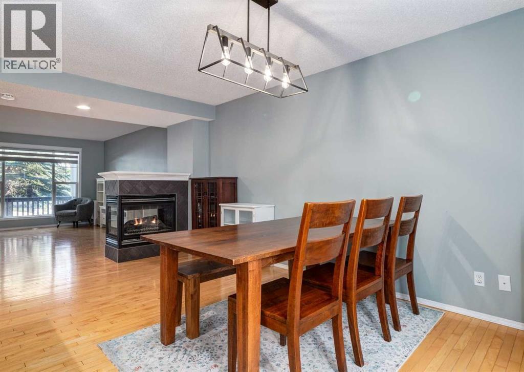 Single Family House for Sale in  Tuscany Springs Way NW Tuscany Calgary 