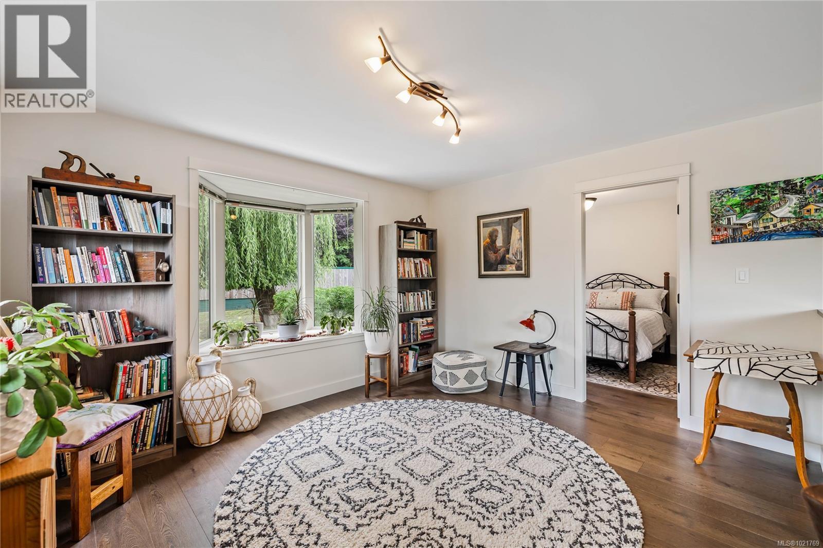  220 Park Drive, Salt Spring