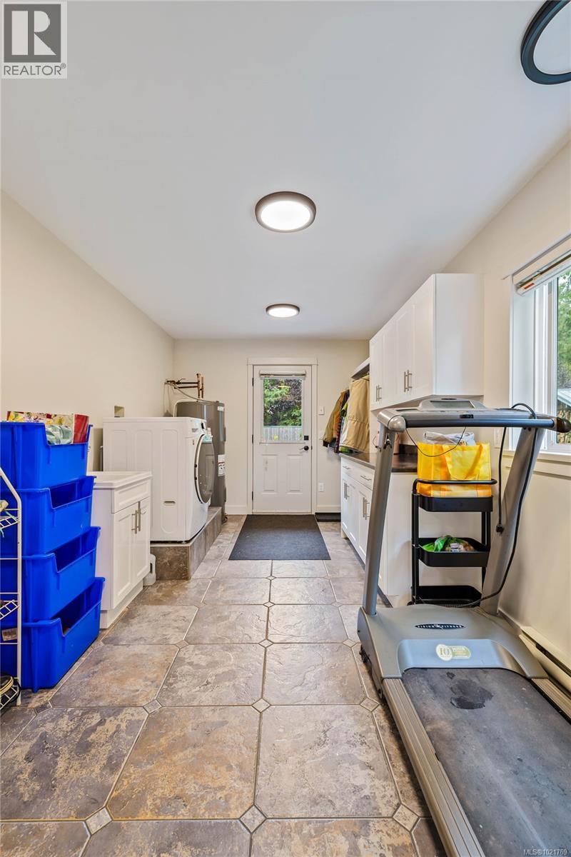  220 Park Drive, Salt Spring