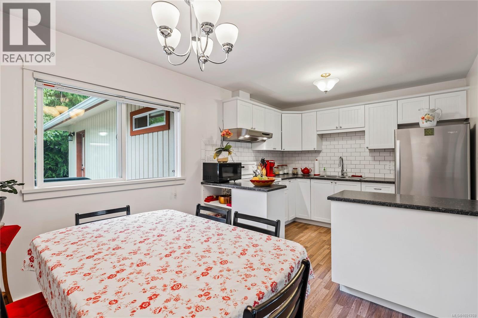  220 Park Drive, Salt Spring