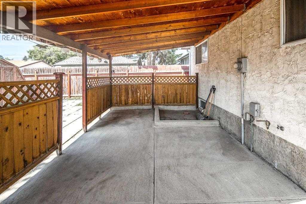 Single Family House Bungalow for Sale in  Rundlecairn Way NE Rundle Calgary 