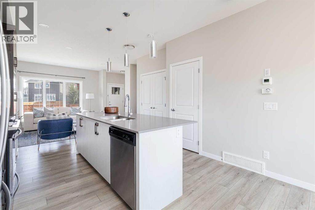 25 Sunrise Way, Cochrane