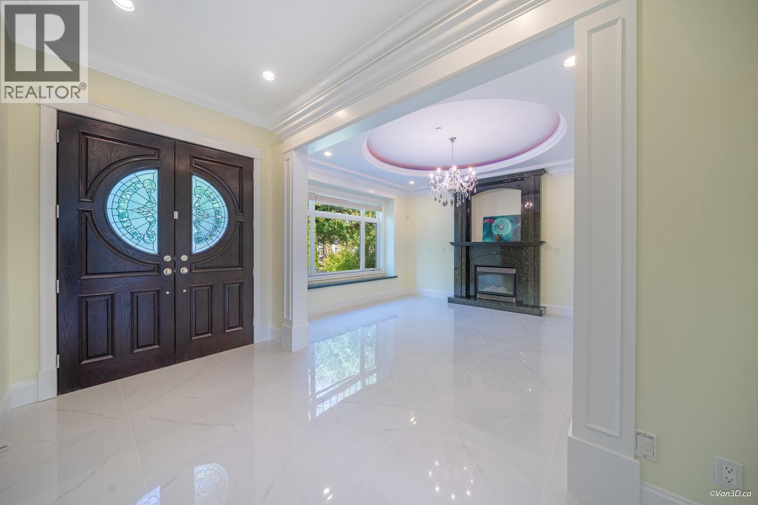 6830 VIVIAN STREET, Vancouver