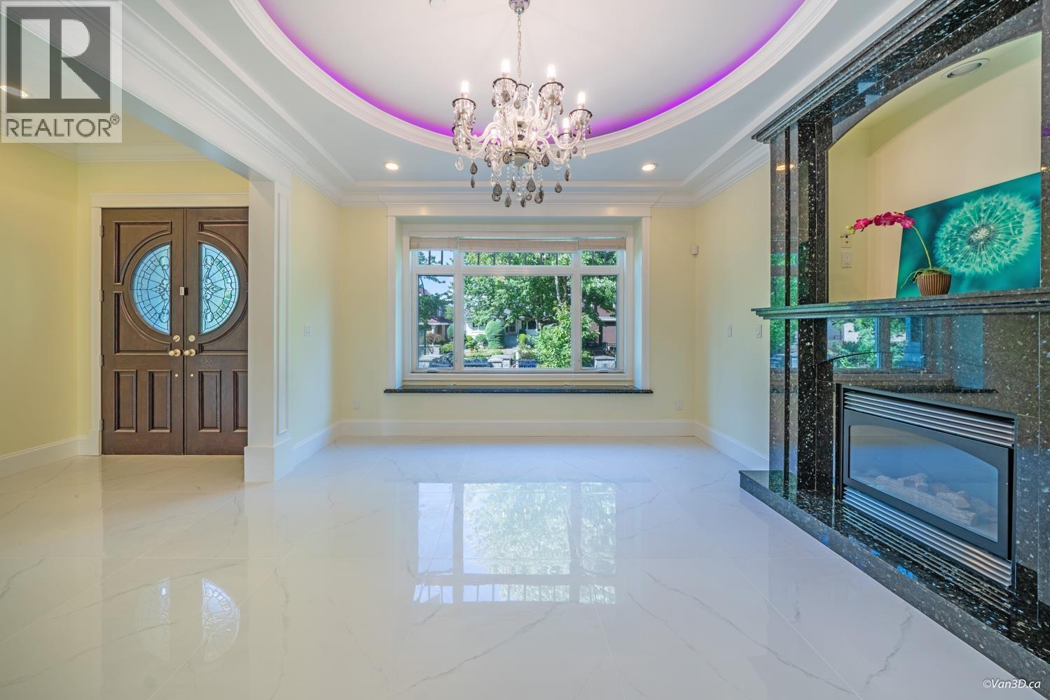 6830 VIVIAN STREET, Vancouver