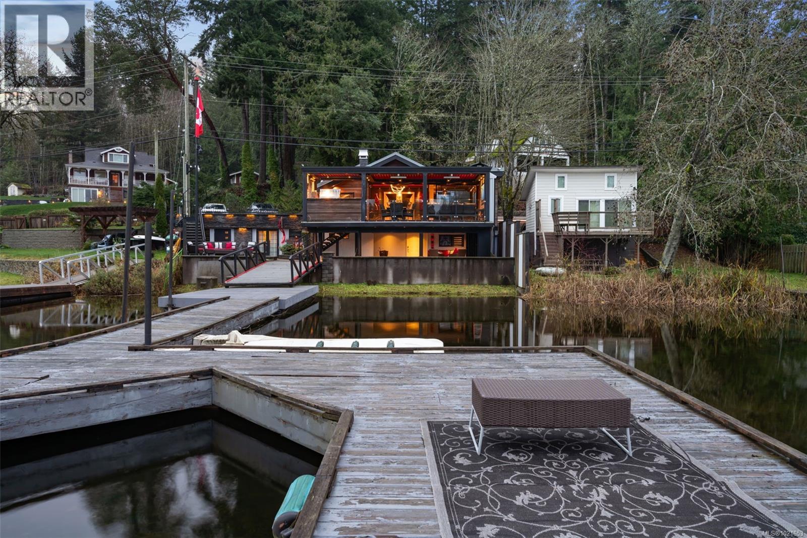 2386 Shawnigan Lake Rd, Shawnigan Lake