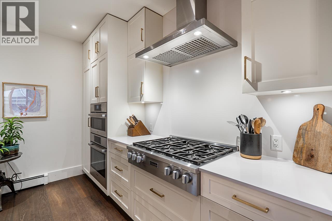 3576 MARSHALL STREET, Vancouver