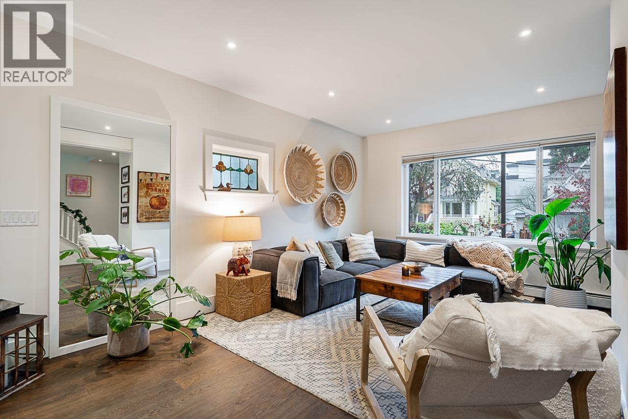 3576 MARSHALL STREET, Vancouver