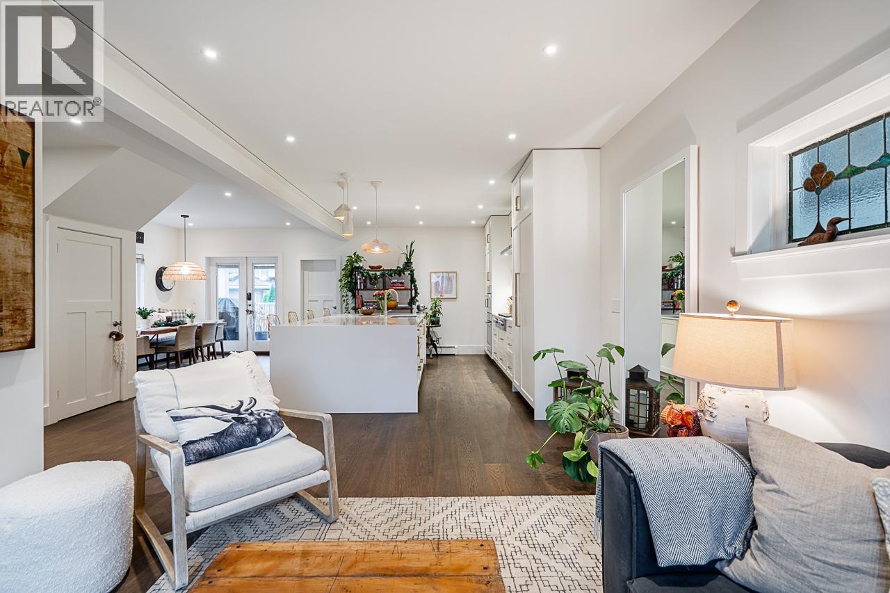 3576 MARSHALL STREET, Vancouver