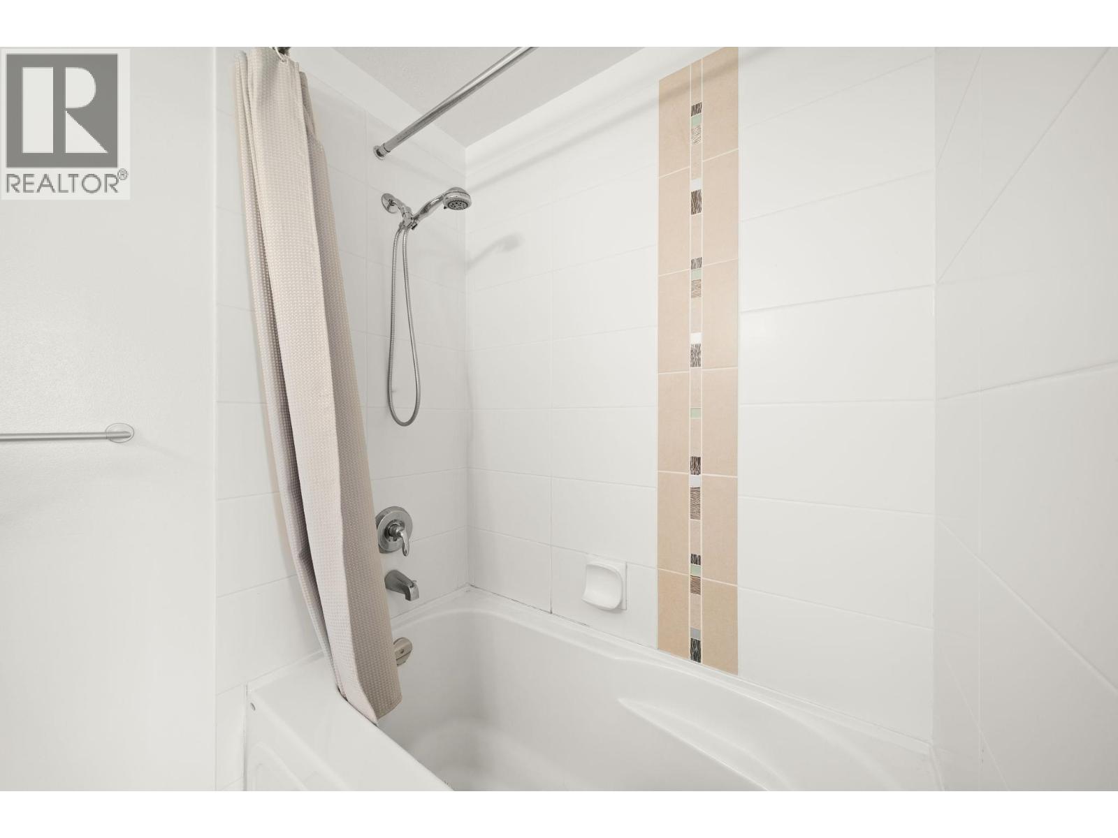 #318-6033 KATSURA Street, Richmond