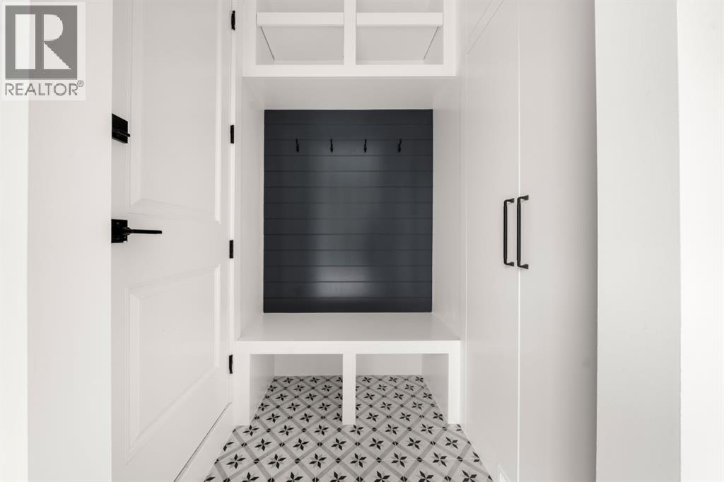 Single Family House for Sale in   Avenue SW South Calgary Calgary 