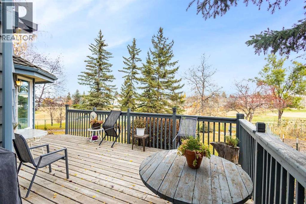 Single Family House for Sale in  Douglas Woods Point SE Douglasdale/Glen Calgary 