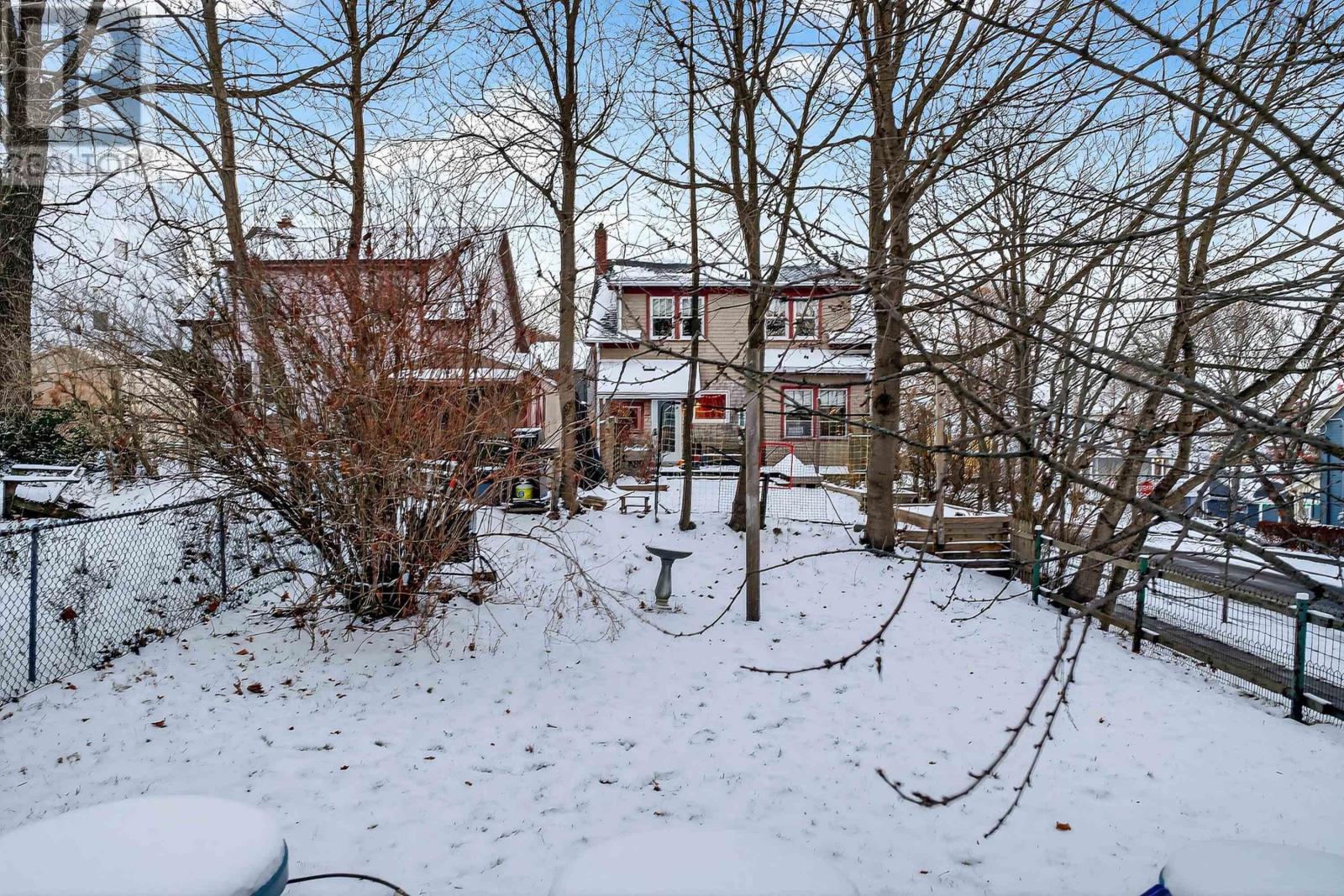 Property 13 of 33 of 5313 Russell Street