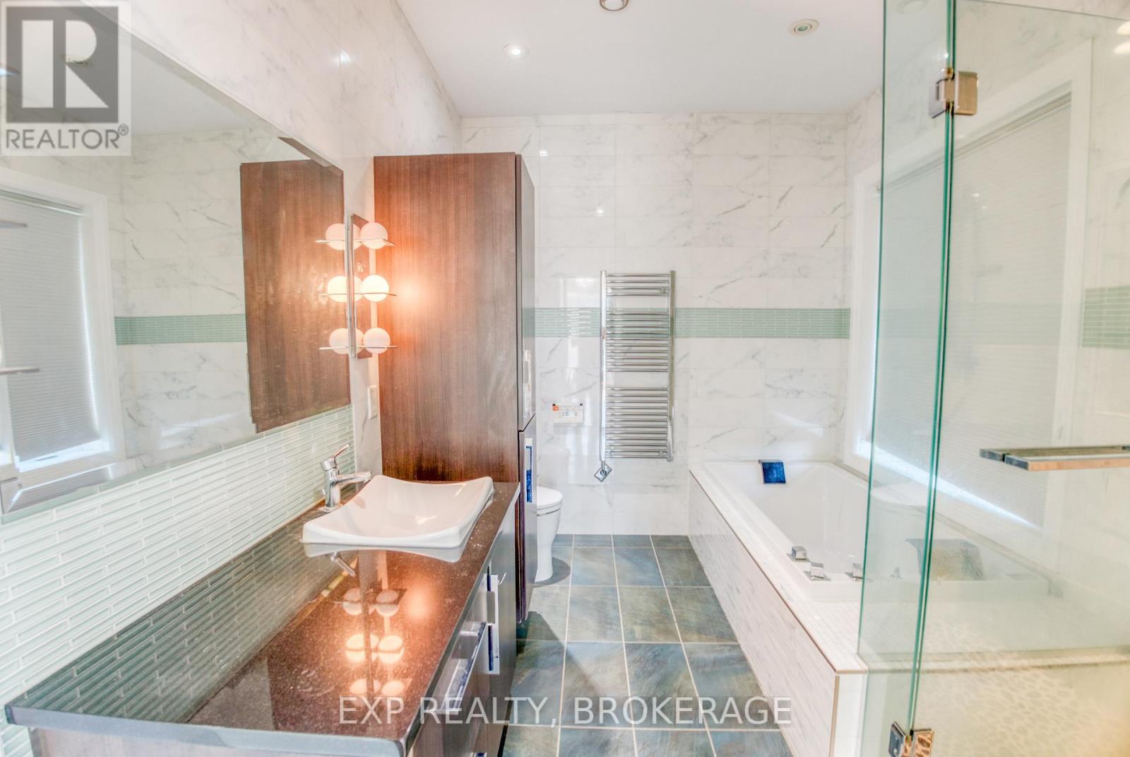 6 OLIVER ROAD - 26