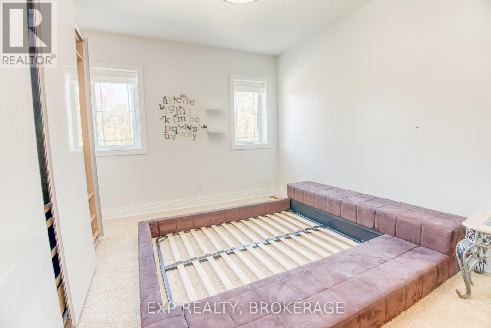 6 OLIVER ROAD - 31