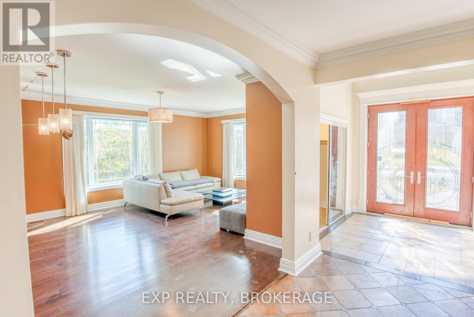 6 OLIVER ROAD - 5