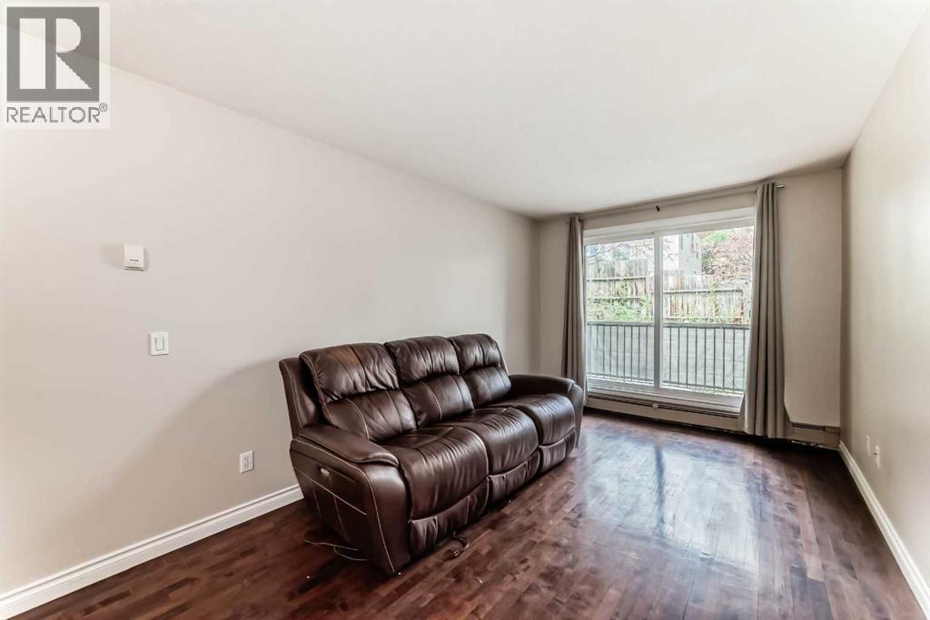 Single Family House for Sale in    Avenue NE Crescent Heights Calgary 