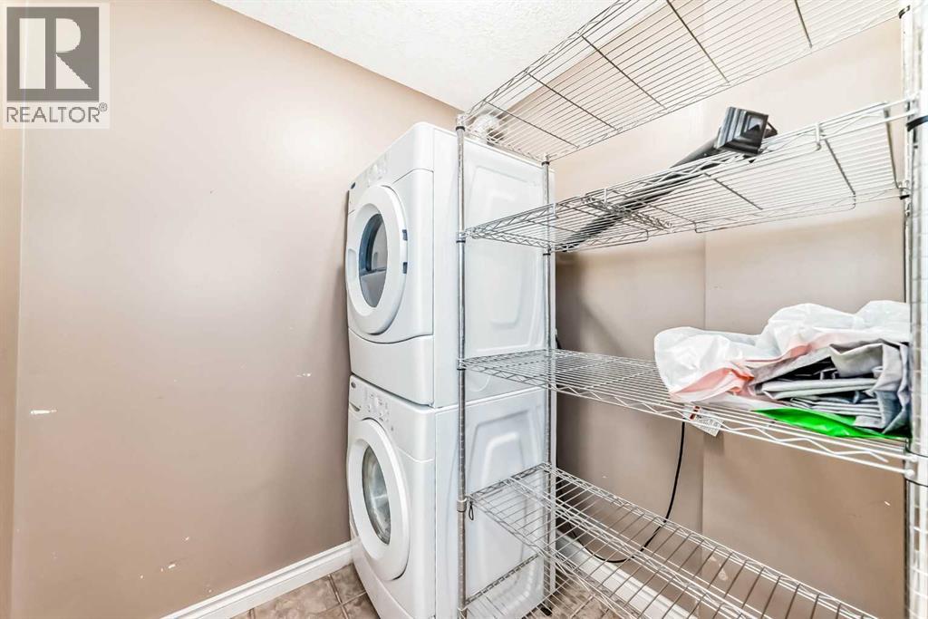 Single Family House for Sale in    Avenue NE Crescent Heights Calgary 