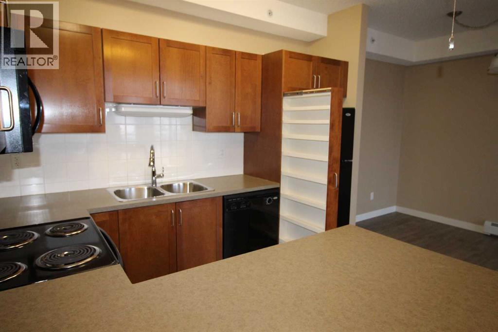 Single Family House for Sale in   Country Village Circle NE Country Hills Village Calgary 