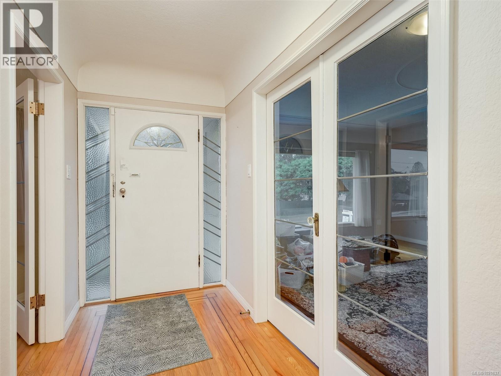 3059 Admirals Rd - 14