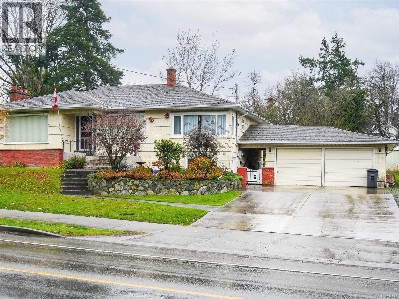 3059 Admirals Rd - 12