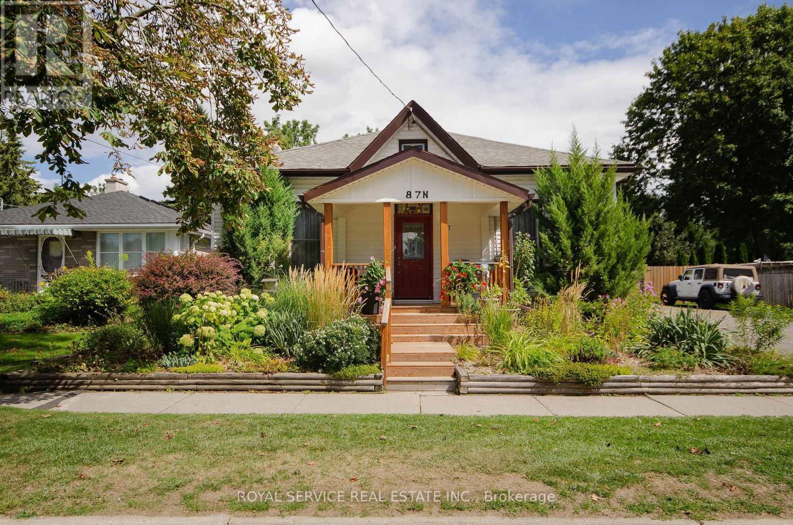 87 Hope Street North