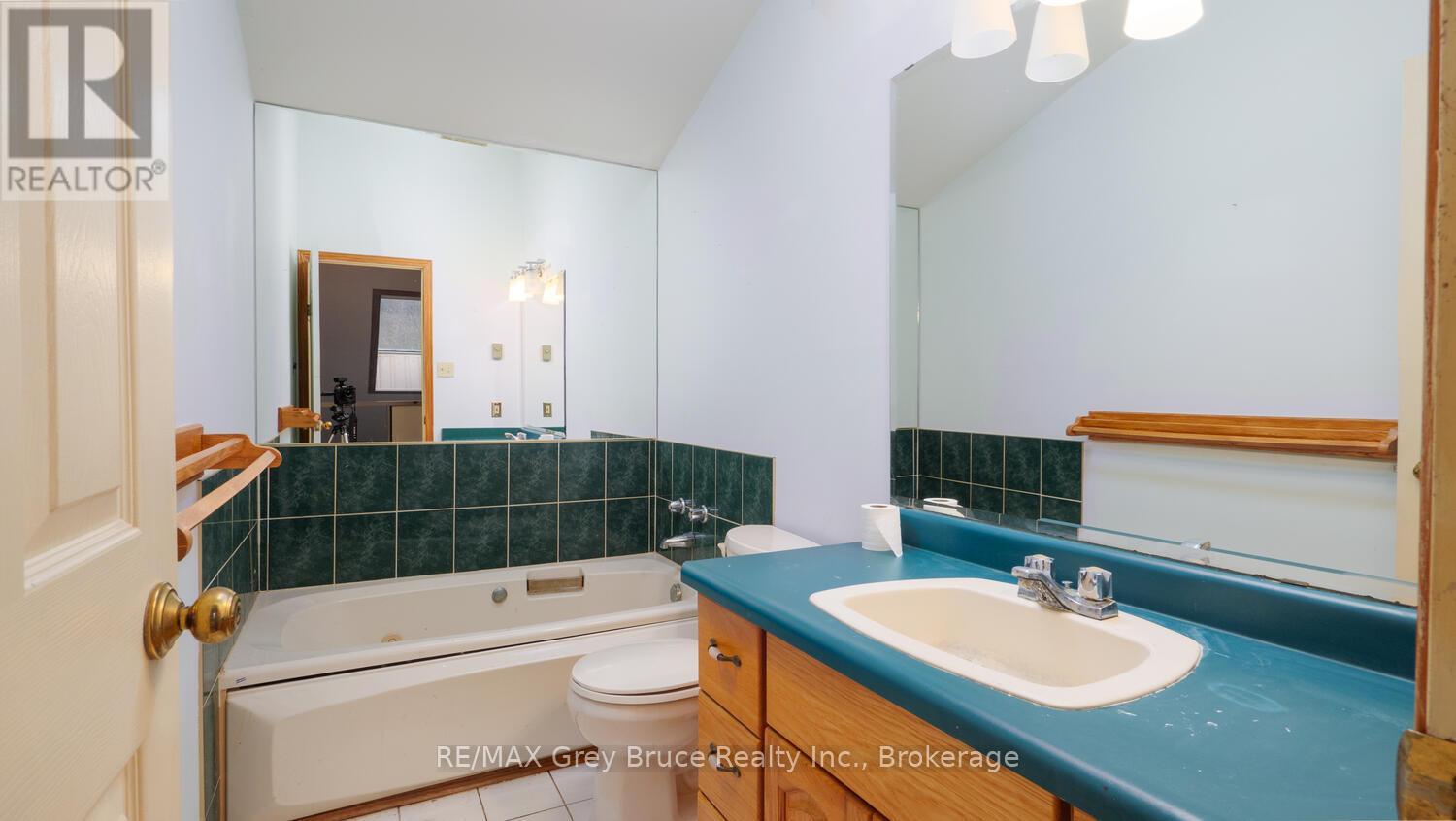 504791 GREY ROAD 1 - 24