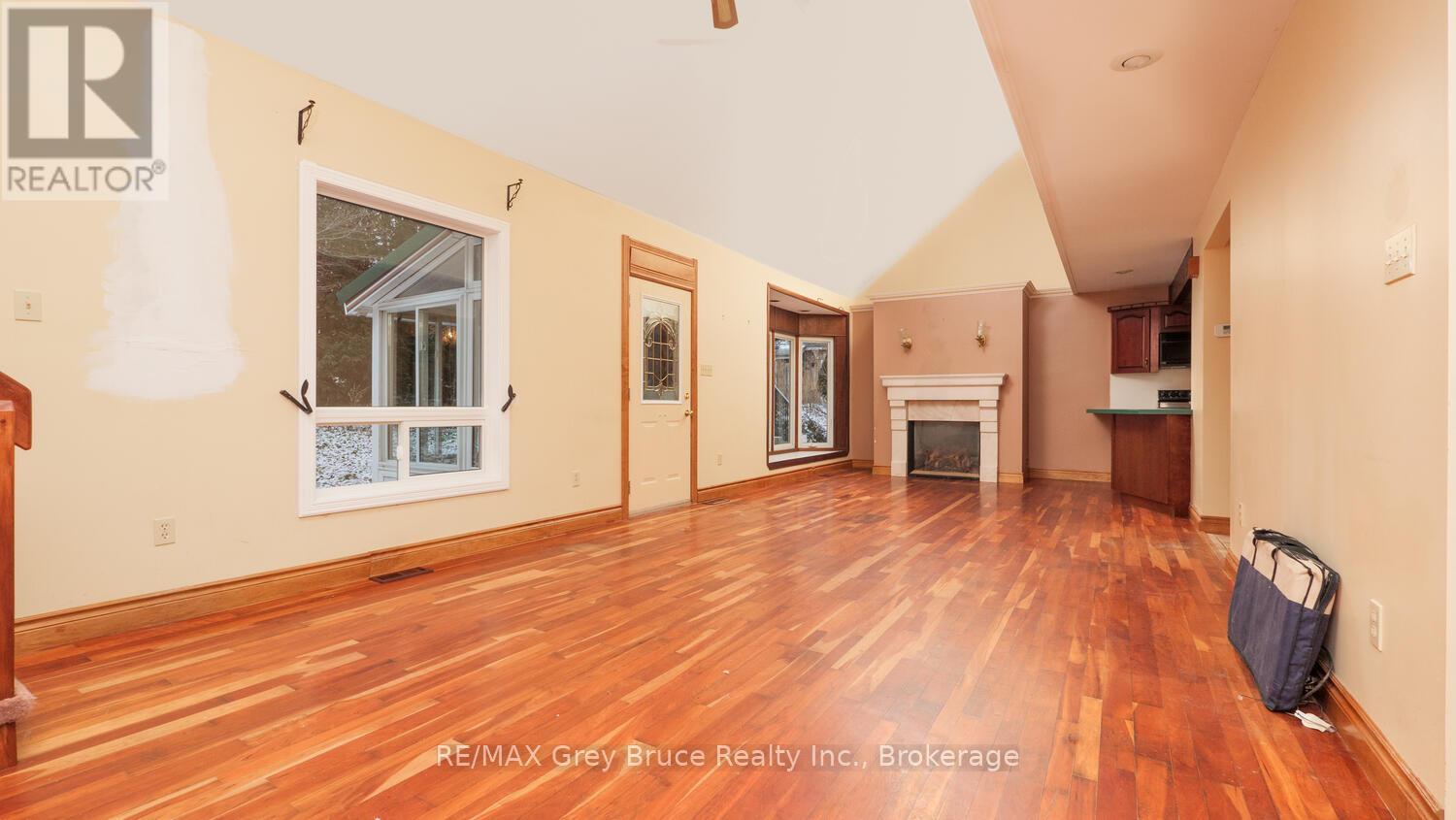 504791 GREY ROAD 1 - 8