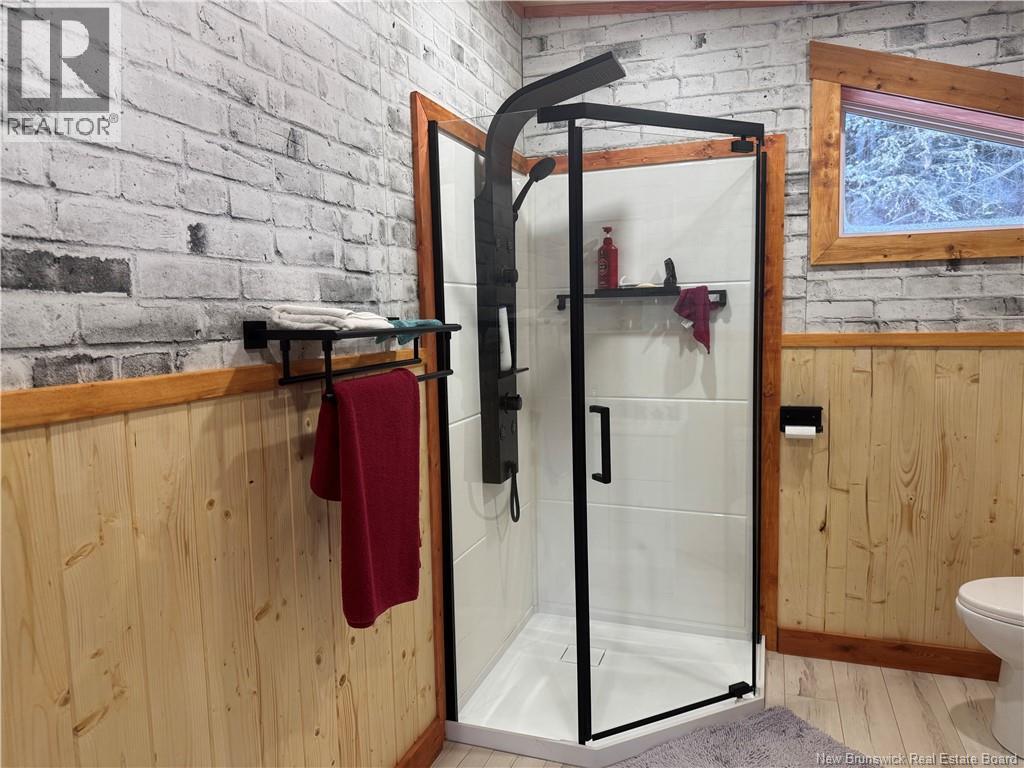 64 BASELINE ROAD - 25