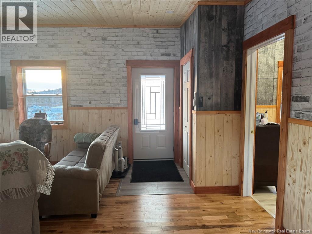 64 BASELINE ROAD - 12