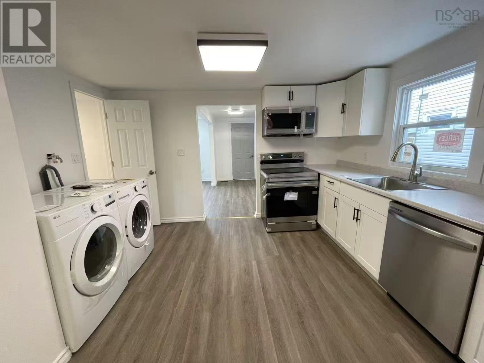 Property 5 of 18 of 123 Lorne Street