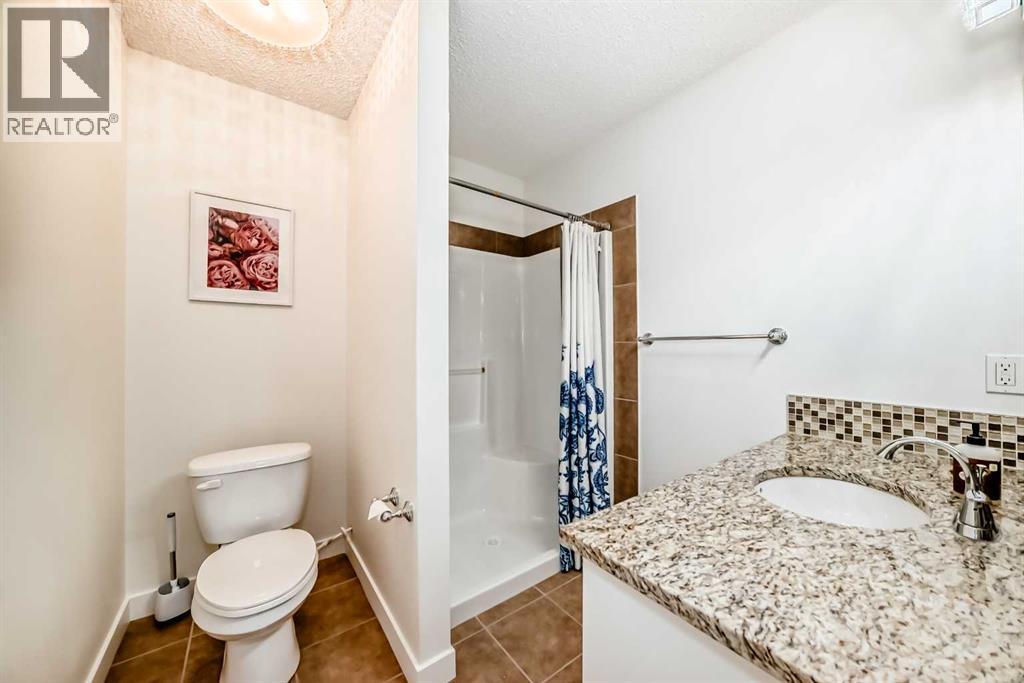 Single Family House for Sale in  Covecreek Circle NE Coventry Hills Calgary 