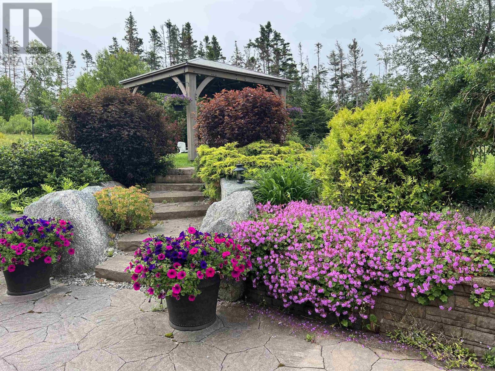 Property 31 of 38 of 462 Bald Rock Road